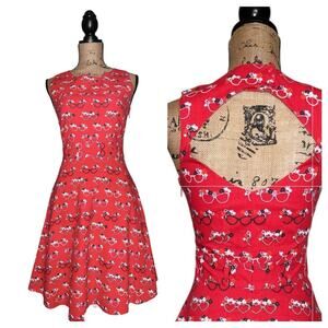 YUMI RED EYEGLASS FLORAL PRINT OPEN BACK ALINE DRESS SIZE 00 / XXS